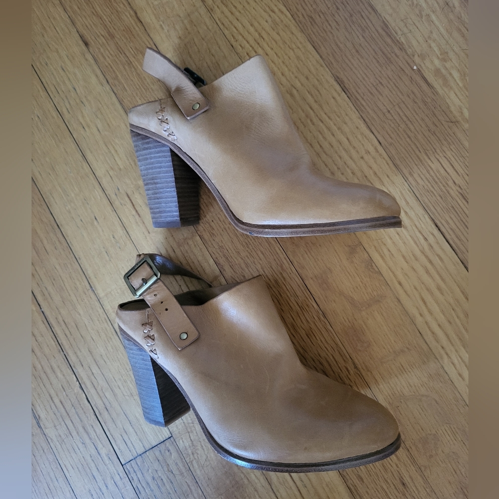vince camuto leather booties